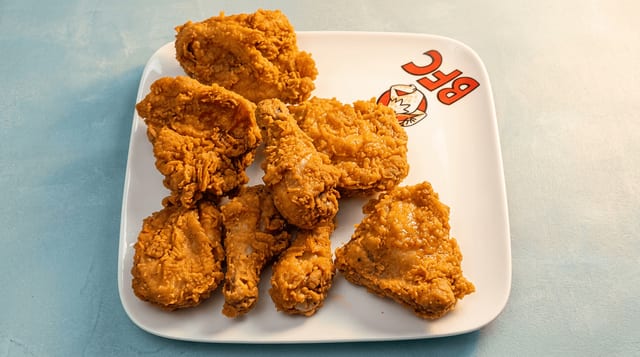 Chicken with Side & Soda.
